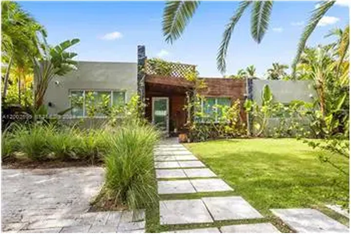 $15850 : Rental property with 4 bedro image 2