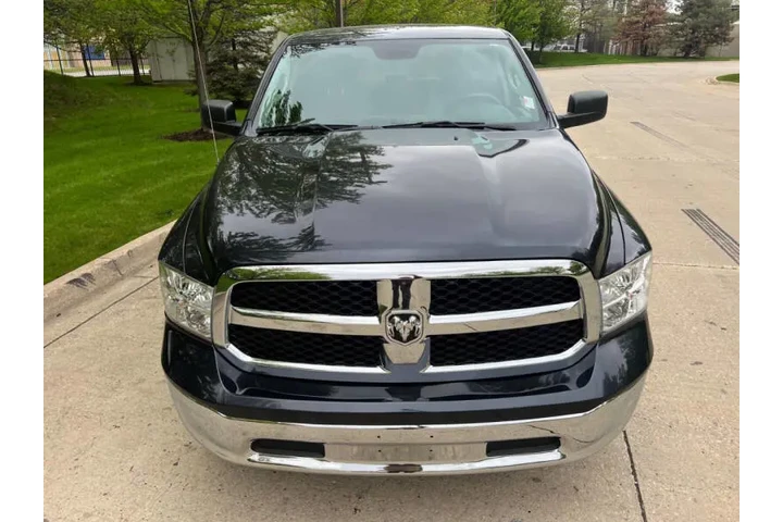 $23997 : 2021 RAM 1500 Classic SLT image 3