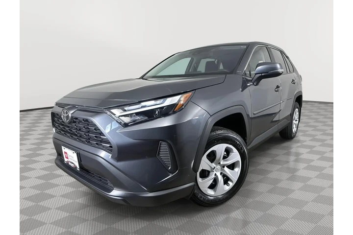 $33990 : Gold Certified 2024 RAV4 LE image 1