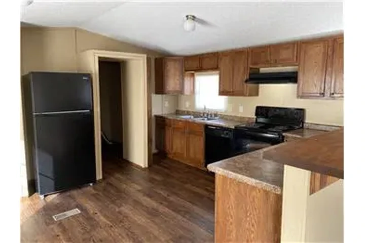 $1600 : Rental property with 3 bedro image 7