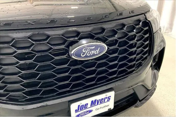 $37991 : Ford Explorer 2025 AWD ST-Li image 7