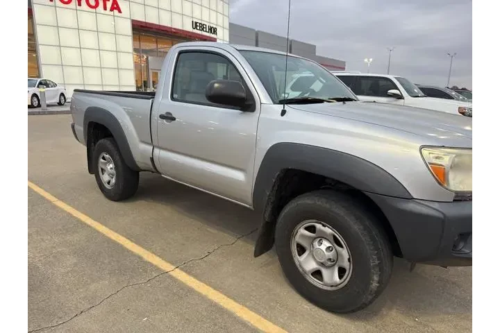 $12910 : Toyota Tacoma 2013 4x4 Base image 6
