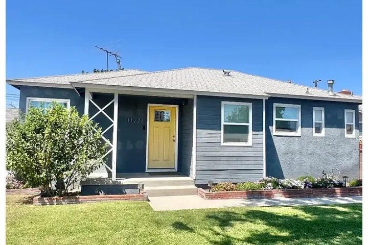 $1400 : 🏠Minutes from LAX✈ & SoFi🏟️ image 1