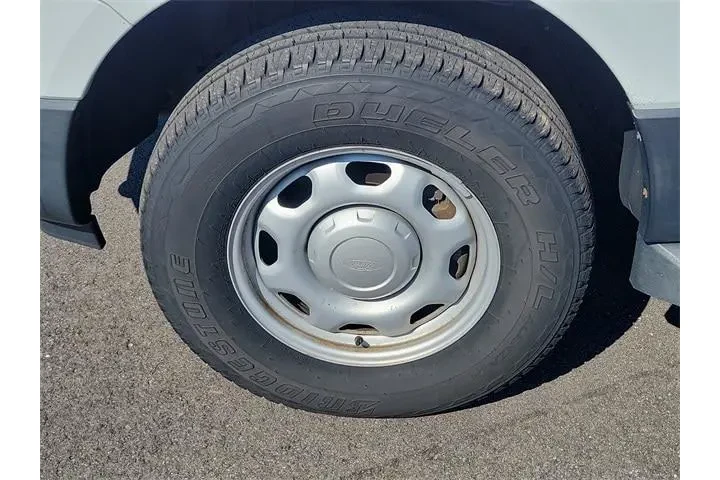 $10943 : Ford Expedition 2011 4x4 XL image 9