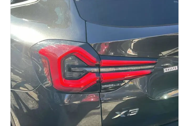 $33995 : BMW X3 2023 AWD xDrive30i 4d image 10