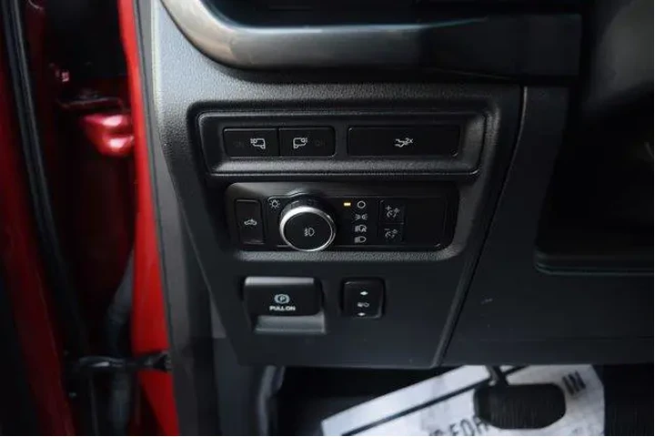 $37000 : Ford F-150 2022 4x4 XLT 4dr image 7