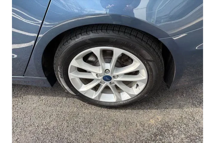 $15999 : Ford Fusion Hybrid 2019 SE 4 image 10