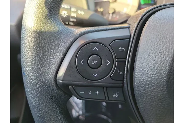 $23900 : Toyota Corolla 2024 LE 4dr S image 5