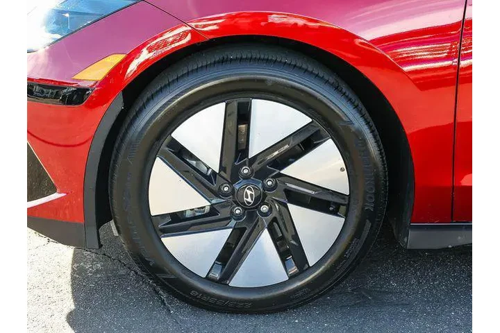 $23998 : Hyundai IONIQ 6 2024 SE Stan image 9