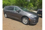 $22993 : Chrysler Pacifica 2023 Touri thumbnail