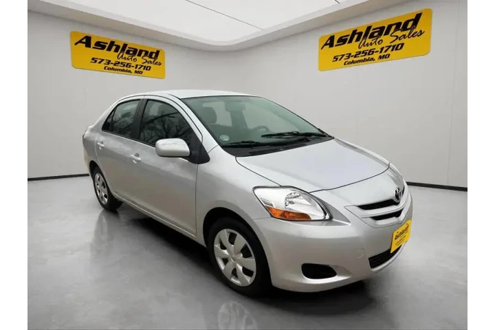 $4900 : 2007 Yaris image 9