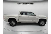$29492 : Toyota Tacoma 2024 4x2 SR5 4 thumbnail