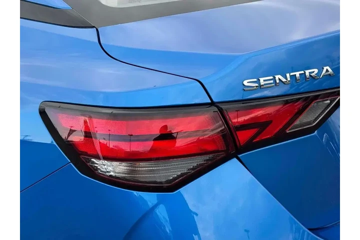 $15885 : Nissan Sentra 2025 SV 4dr Se image 10