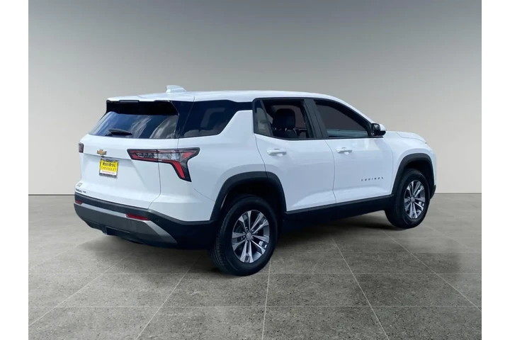 $33890 : Chevrolet Equinox 2025 4x4 L image 5