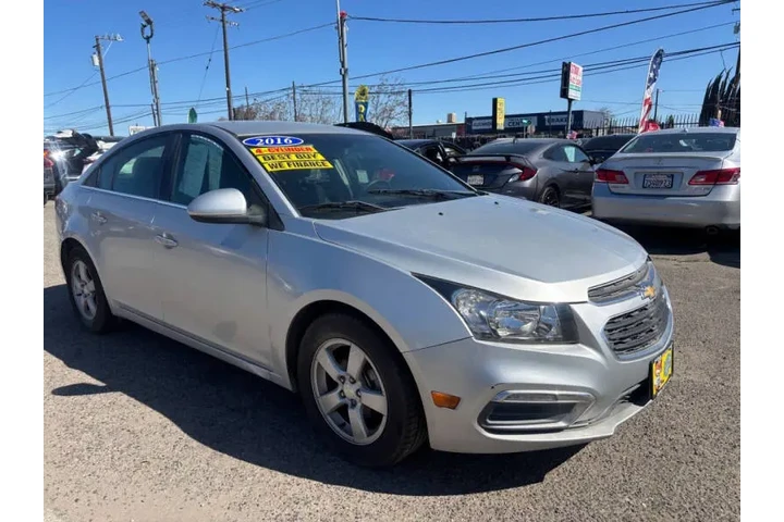 $8999 : 2016 Cruze Limited 1LT Auto image 3