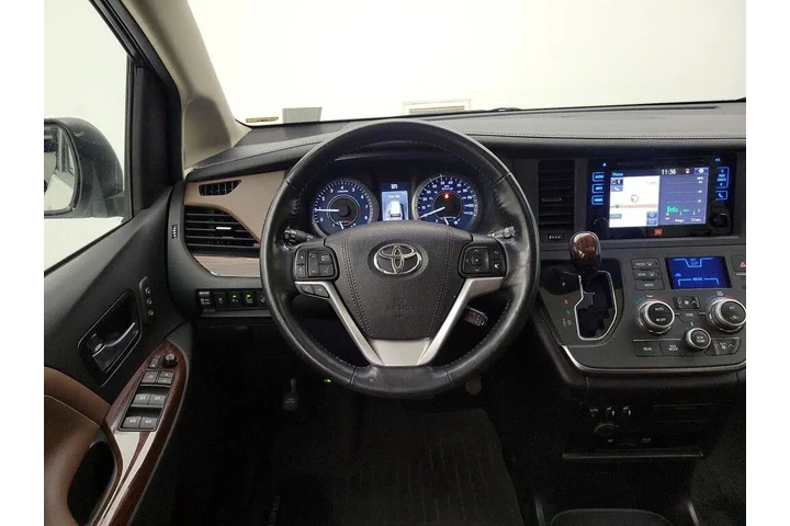 $31998 : Toyota Sienna 2017 XLE 7-Pas image 10