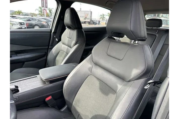 $23591 : Nissan Ariya 2023 AWD Engage image 9