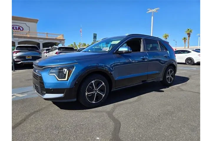$25888 : Kia Niro 2023 SX 4dr Crossov image 2