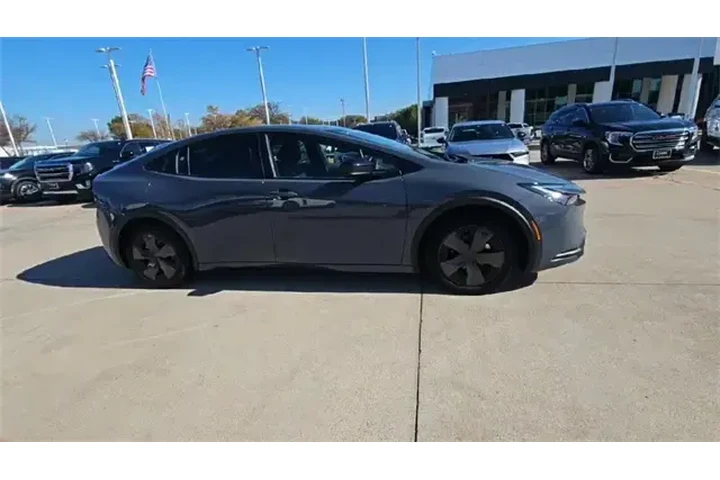 $25987 : Toyota Prius 2025 LE 4dr Hat image 9