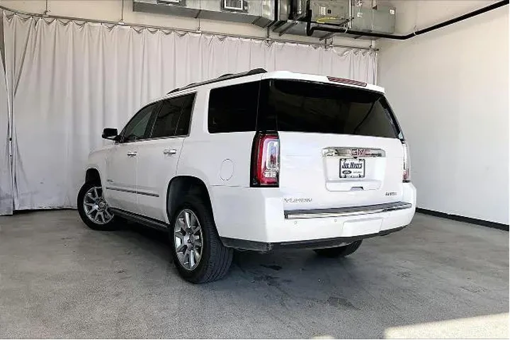 $36601 : GMC Yukon 2020 4x4 Denali 4d image 5
