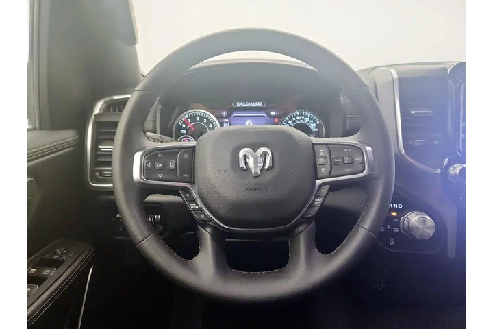 $39998 : Ram 1500 2025 4x4 Laramie 4d image 10