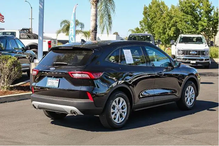 $33210 : Ford Escape 2025 Active 4dr image 6