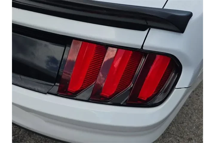 $11990 : Ford Mustang 2016 EcoBoost 2 image 5