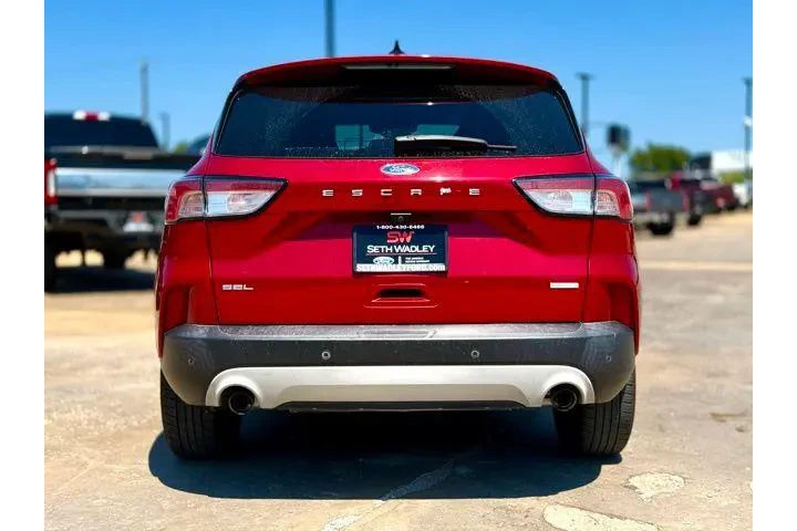 $13700 : Ford Escape 2020 SEL 4dr SUV image 6