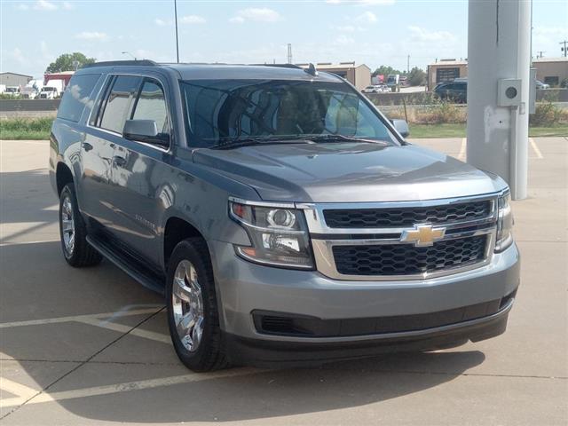 $34998 : 2020 Suburban image 1