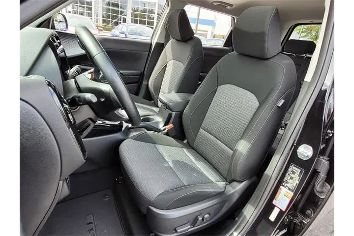 $17043 : Kia Soul 2021 EX 4dr Crossov image 8