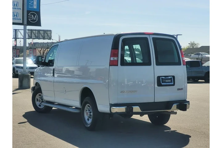 $24798 : GMC Savana 2023 2500 3dr Car image 7
