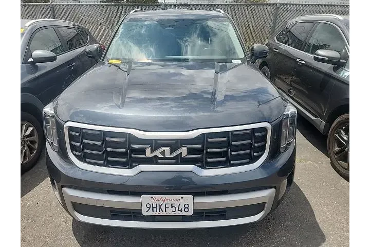 $31361 : Kia Telluride 2023 AWD S 4dr image 2