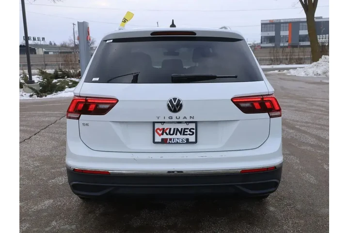 $23777 : Volkswagen Tiguan 2024 Wolfs image 8