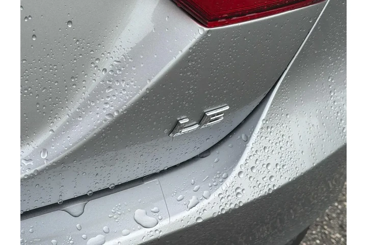 $24980 : Toyota Camry 2023 LE 4dr Sed image 6