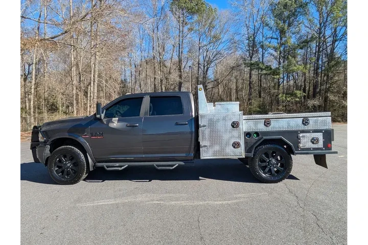 $18991 : Ram 3500 2016 4x4 Laramie 4d image 9