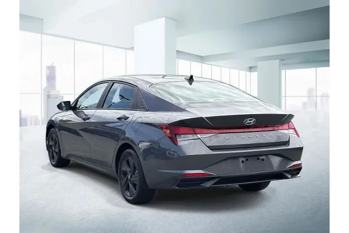 $17888 : Hyundai ELANTRA 2023 SEL 4dr image 3