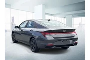 $17888 : Hyundai ELANTRA 2023 SEL 4dr thumbnail