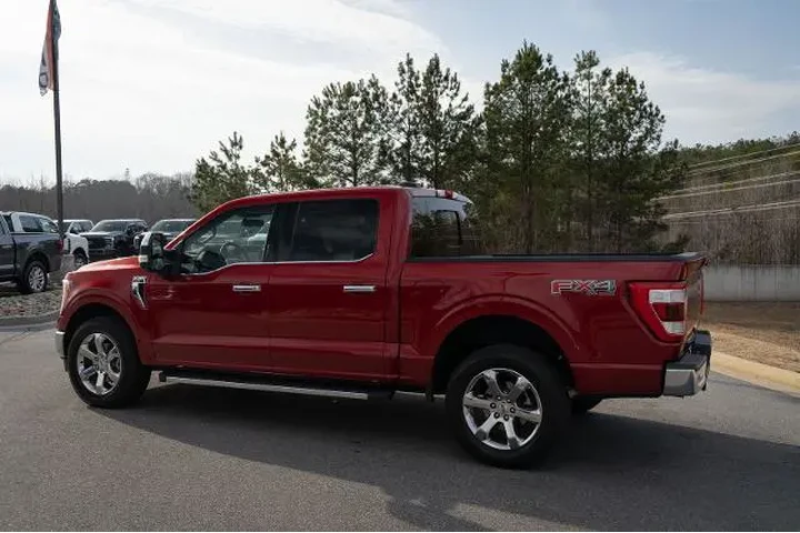$38741 : Ford F-150 2021 4x4 XL 4dr S image 7