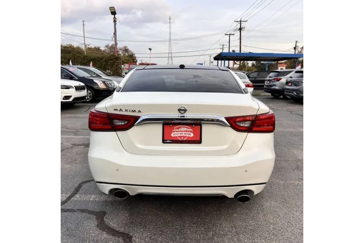 $16999 : 2017 Maxima 3.5 S image 8