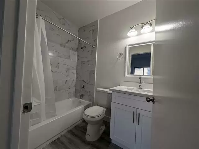 $2500 : 2bd 2ba apartment for rent image 9