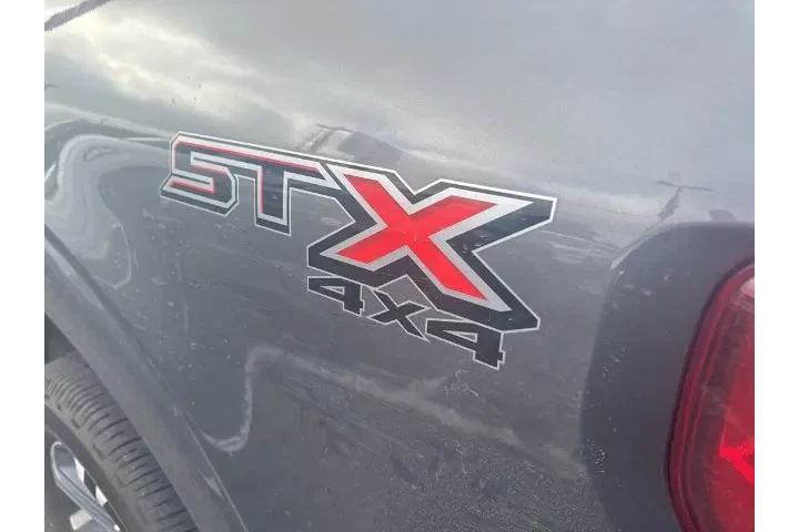 $34988 : Ford F-150 2023 4x4 XL 4dr S image 7