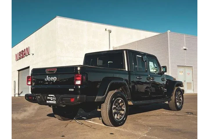$33997 : Jeep Gladiator 2023 4x4 Over image 6