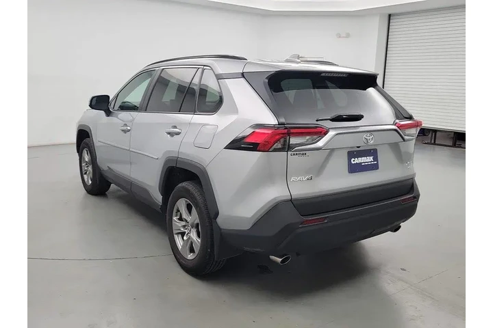 $32998 : Toyota RAV4 2025 AWD XLE 4dr image 7