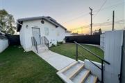 2Bedroom Home in Hoover St LA en Los Angeles