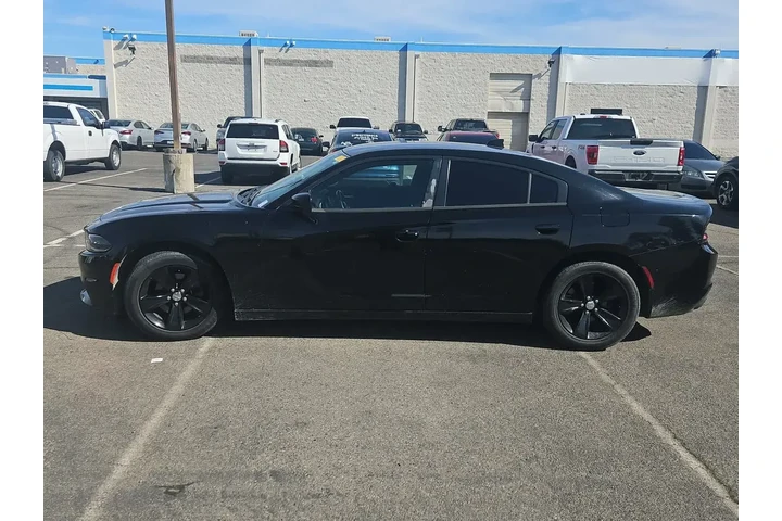 $12500 : Dodge Charger 2017 SXT 4dr S image 5