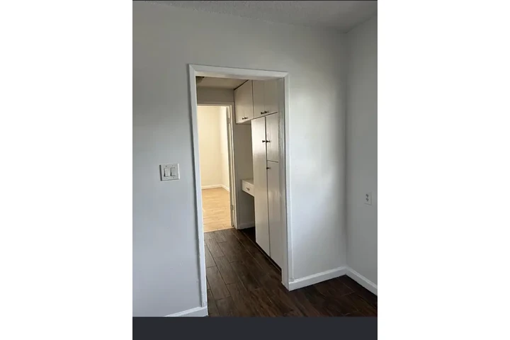 $1000 : 1 dormitorio y 1 baño image 4