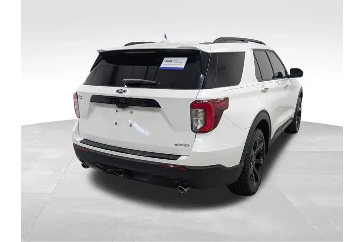 $33959 : Ford Explorer 2023 AWD ST-Li image 7