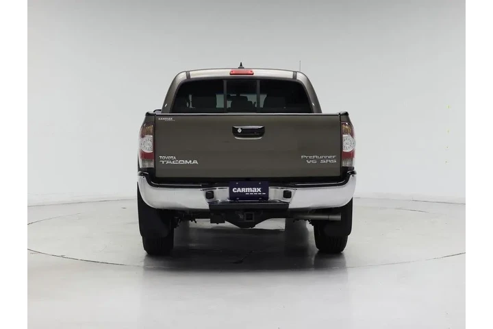 $29998 : Toyota Tacoma 2015 4x2 PreRu image 6