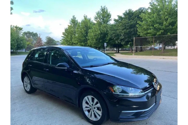 $9997 : 2020 Golf TSI image 4