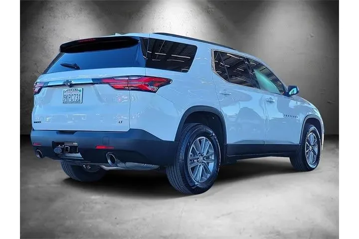 $28819 : Chevrolet Traverse 2023 LT C image 3